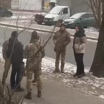 Ukraine military conscripting civilians in Dnepropetrovsk