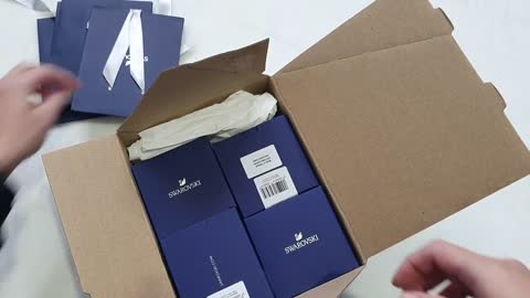 Swarovski Jewelry (Necklace, Bracelet & Earrings) Unboxing