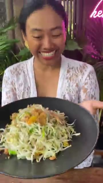 Stir Fry Bean Sprouts🙏🏽😊 #bali #beansprout #recipe #tumistoge #balinesefood #food #cookingclass