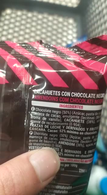 Cacauates con insectos, codigo alimentario E120 y E904. Te lo ponen en la comida 19-COV