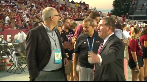 South Carolina Gamecocks AD Ray Tanner gets raise, extension