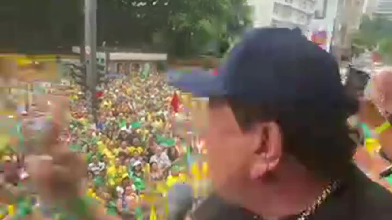 FORA DINO! AVENIDA PAULISTA.