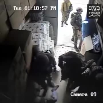 Fresh case of an attack by Israeli security forces on a Palestinian during his work.