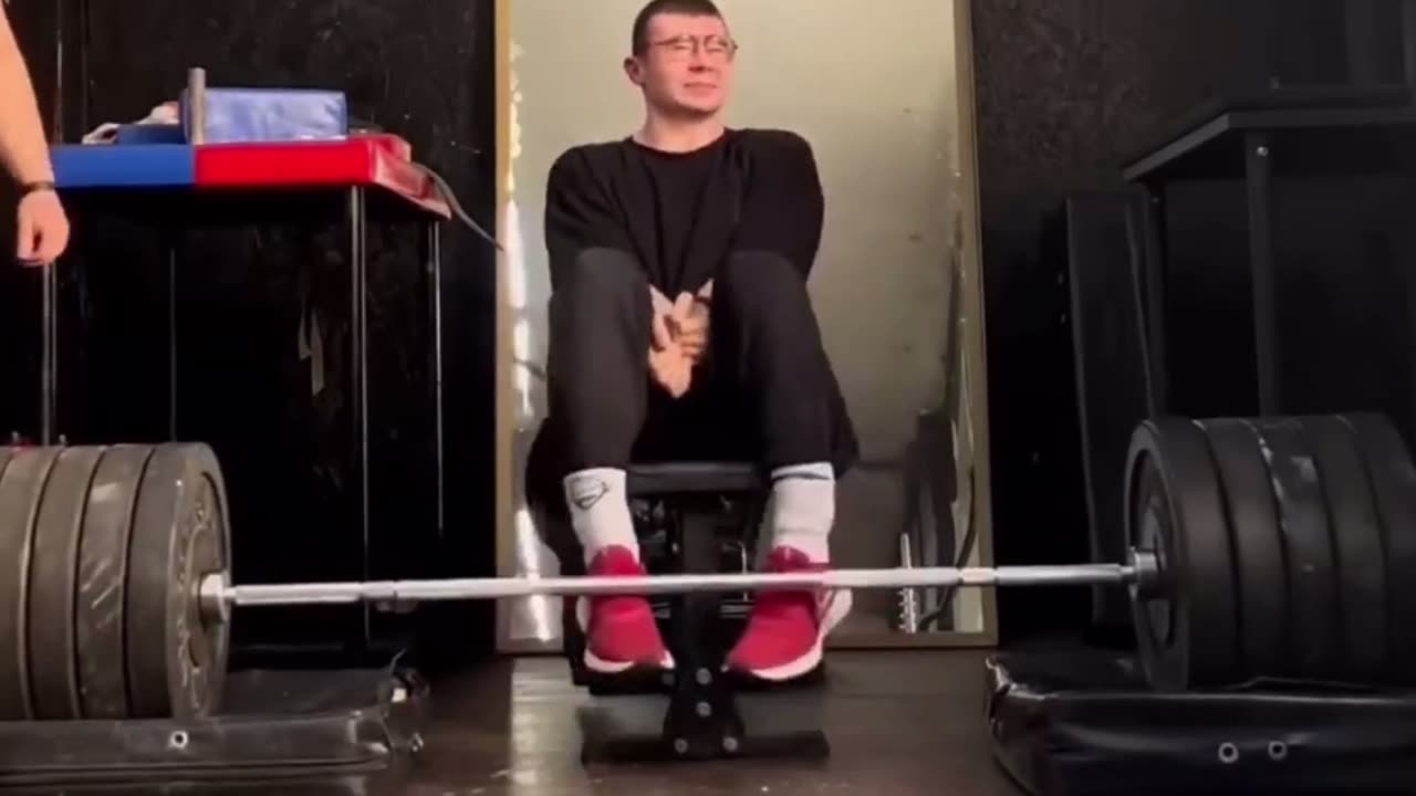 bicep curls with 160kg