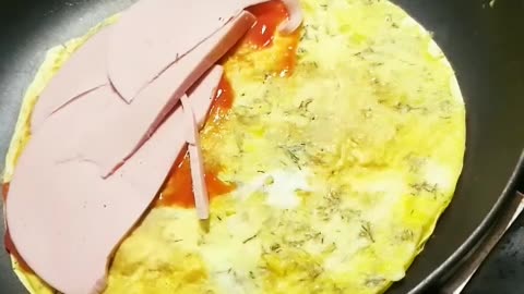 Flatbread, eggs, cheese - a quick and tasty breakfast