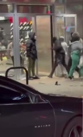 LOOTING IN PHILADELPHIA
