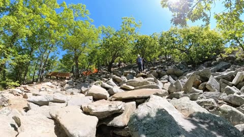 KaraBand Hiking Pinnacle Mt Sate Park Part 2