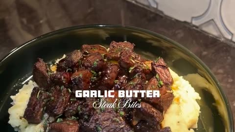 🥩💫 "Sizzling Garlic Butter Steak Bites - A Flavorful Delight!" 🔥✨