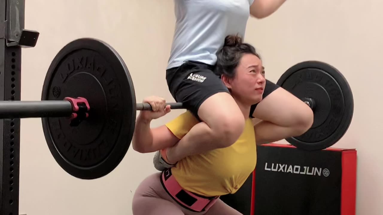Crossfit Workout Woman In Home #gym #trending #shorts #viral