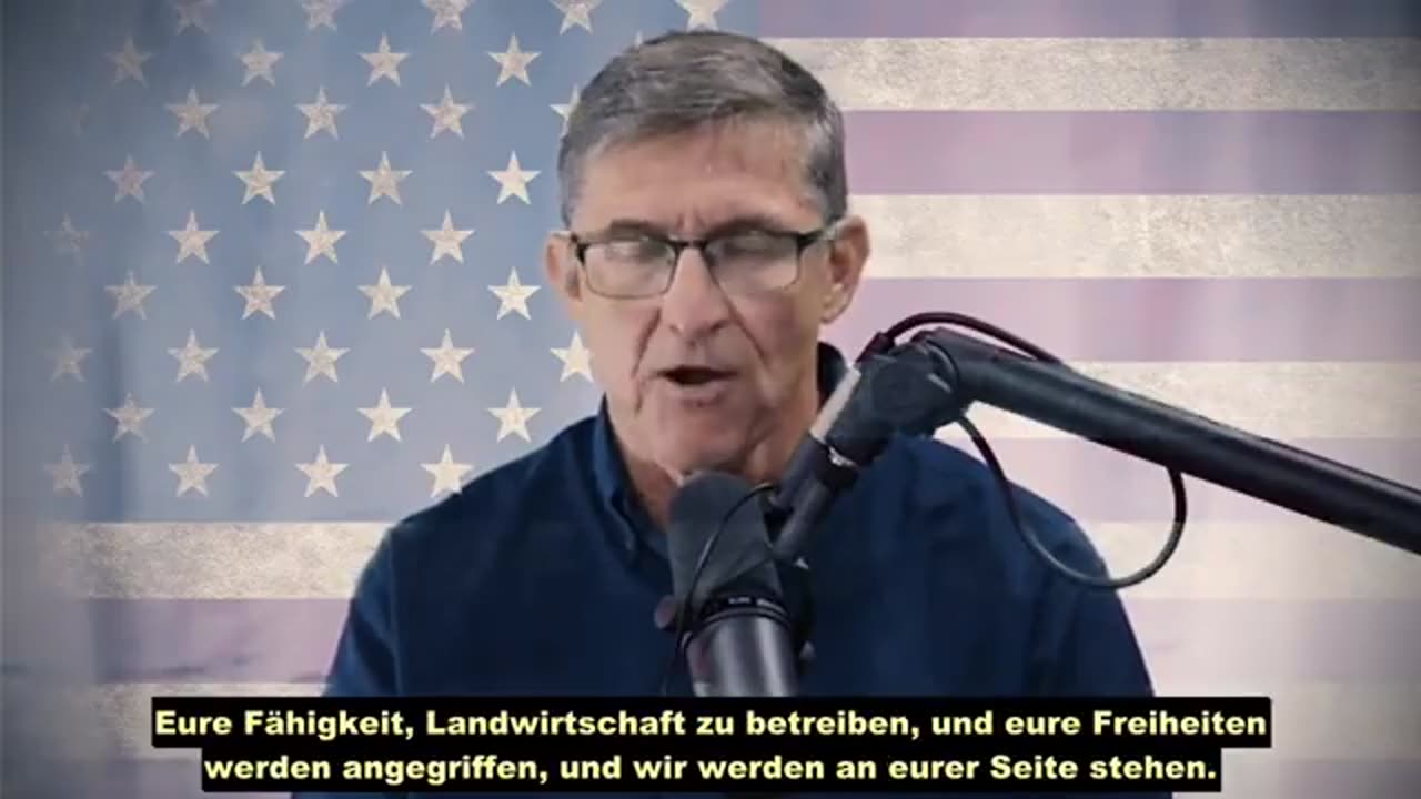 Former U.S. General Michael Flynn speaks to rebelling farmers in the Netherlands: