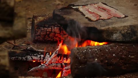 Make breakfast on a rock