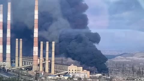 Thermal-electric power plant in Luhansk, Ukraine is reportedly hit by BM-21 "Grad" rocket(s)