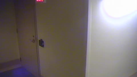 Camera0005USCSBAHallwaySB4-6_2021-01-06_Starting_at_15h40min00s507ms.mp4