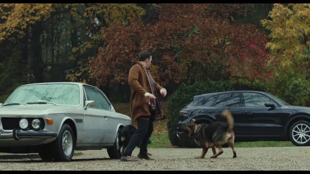 Knives Out (2019 Movie) Official Clip “Ransom Arrives” – Chris Evans, Daniel Craig