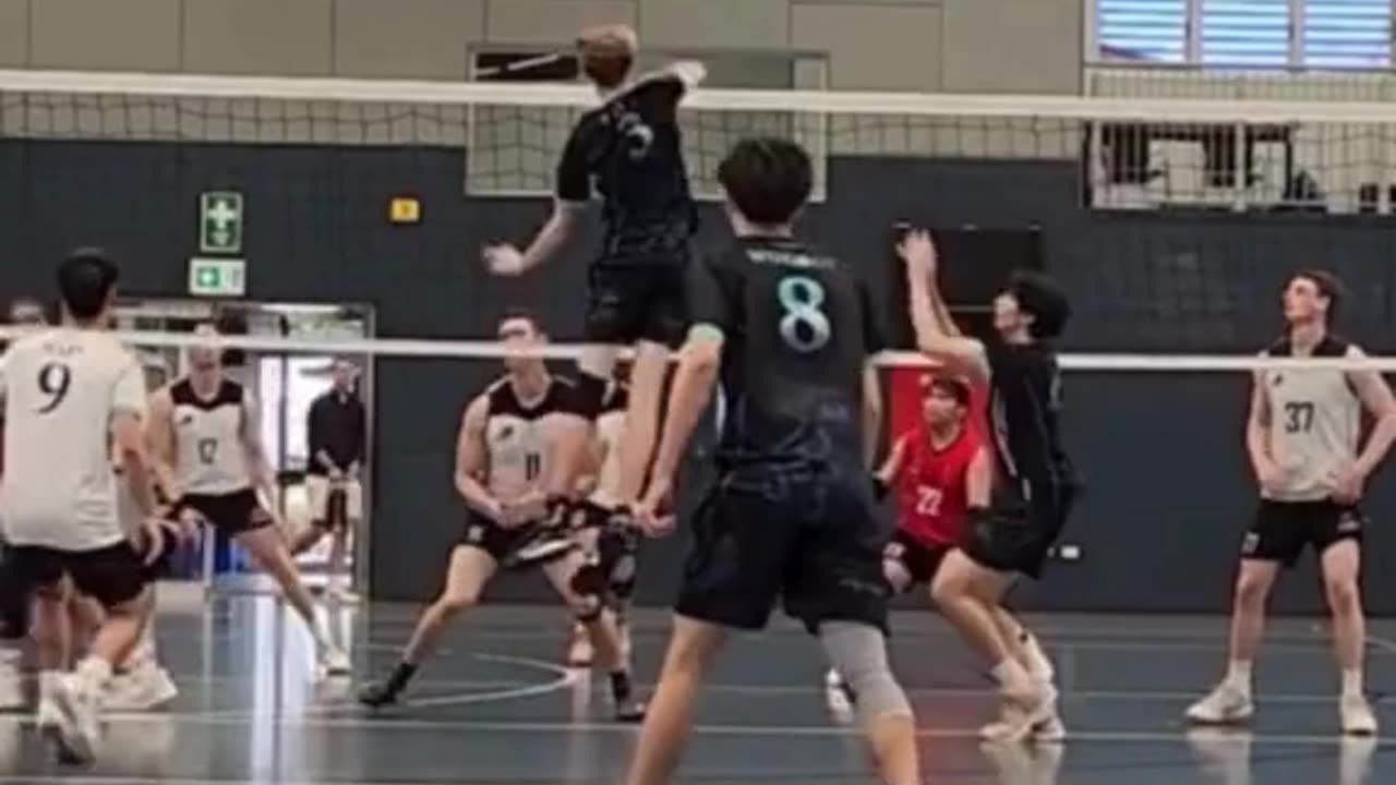 Mocked with a "Bye bye" on the volleyball court? Watch this player’s revenge 🏐🔥