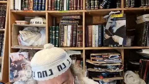 גידוד חמשה ומחיצה חמשה אין מצטרפין עד שיהא או כולו במחיצ' או כולו בגידוד - שיר נ נח מסכת גיטין דף טו