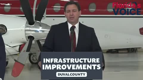 WATCH: Ron DeSantis says Apple removing Elon Musk's Twitter from app store