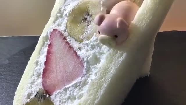 I guess it's for dogs. I didn't expect it to be pigs