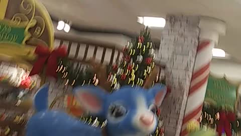 Toys“R”Us is opening in Herald Square.
