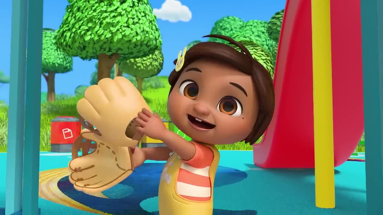 Play Outside Bubbles Song | Cocomelon Nursery Rhymes & Kids Song