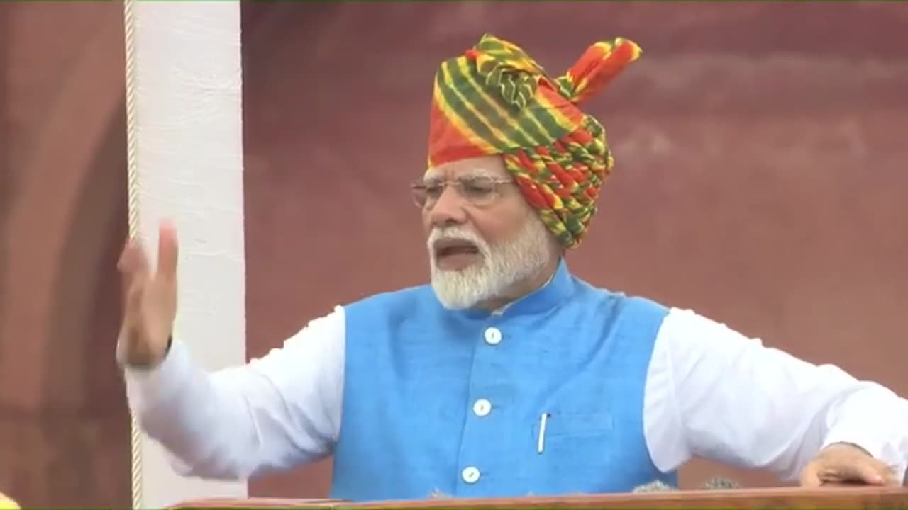 Our goal is to bring forward 1 lakh youth with no political associations as Janpratinidhis: PM Modi