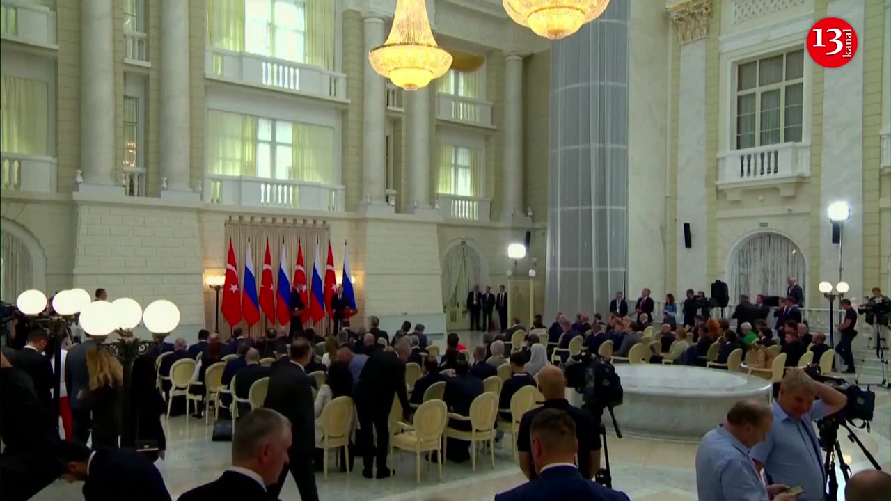 Russia's Putin greets Turkey's Erdogan as he arrives in Sochi for talks