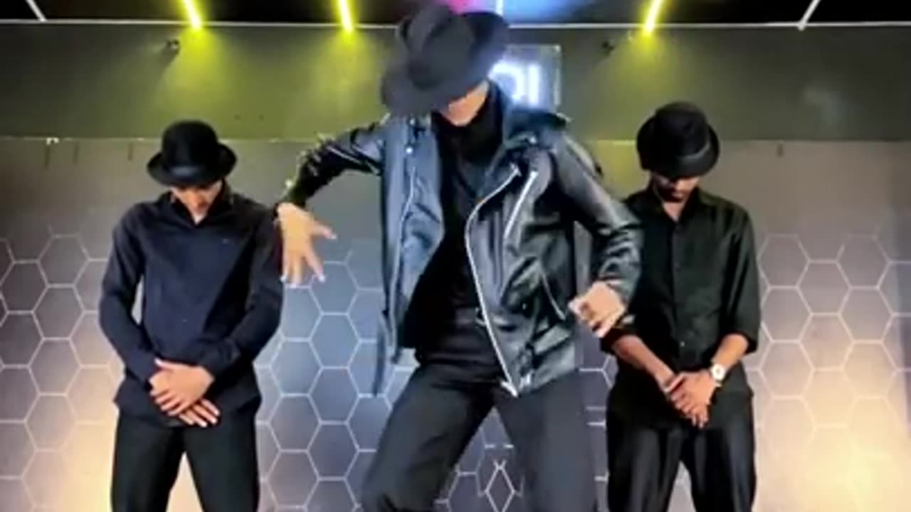 Michael Jackson original copy dancer 🕺💃
