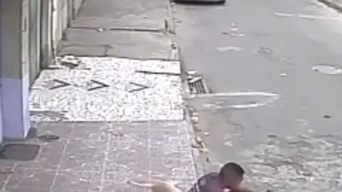 Most Comedy Video in rumble captured in cctv