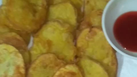Potato 🥔 Chips Pakoda Recipe ll Easy Snacks ll #ShortVideo #Vlogin