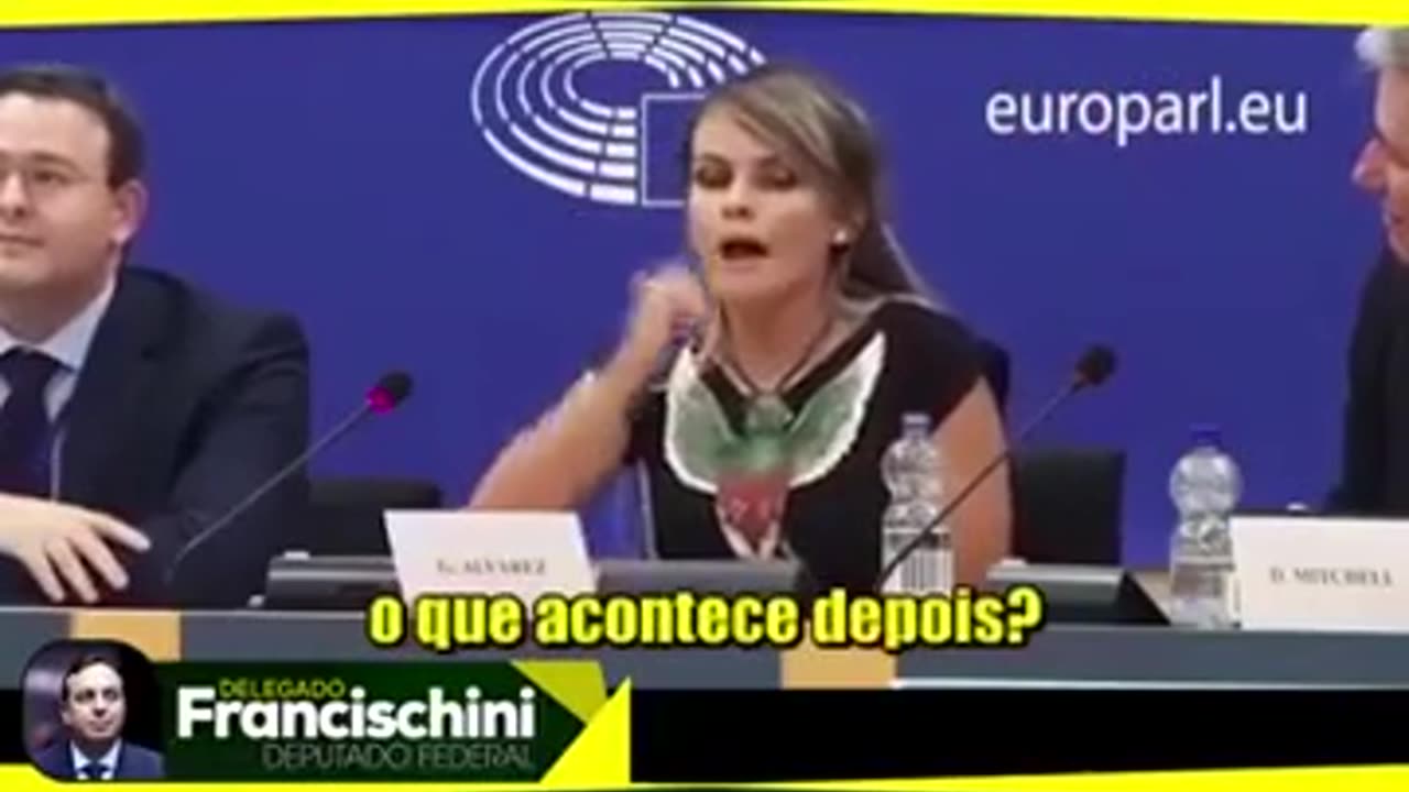 European journalist speaks about Latin socialism to the European Parliament