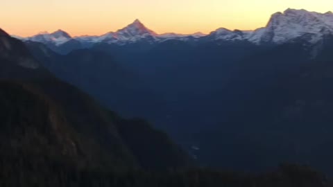 nothin’ like a good mountain sunrise