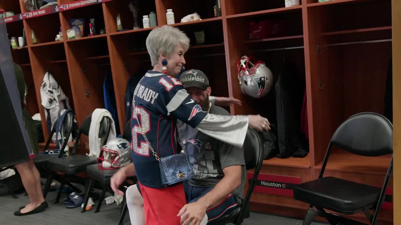 80 FOR BRADY _ Behind the Scenes Featurette