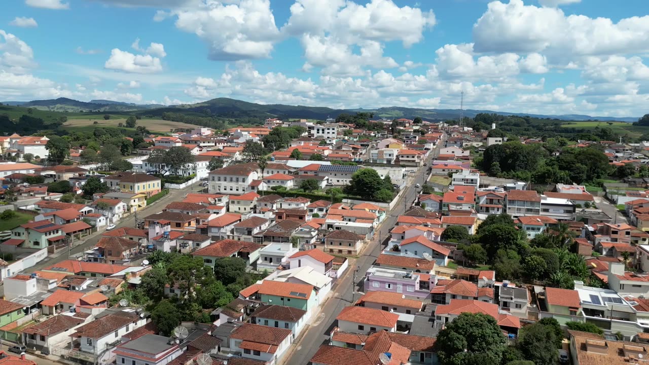 CAMPANHA MG - SOBREVOO E HISTÓRIA