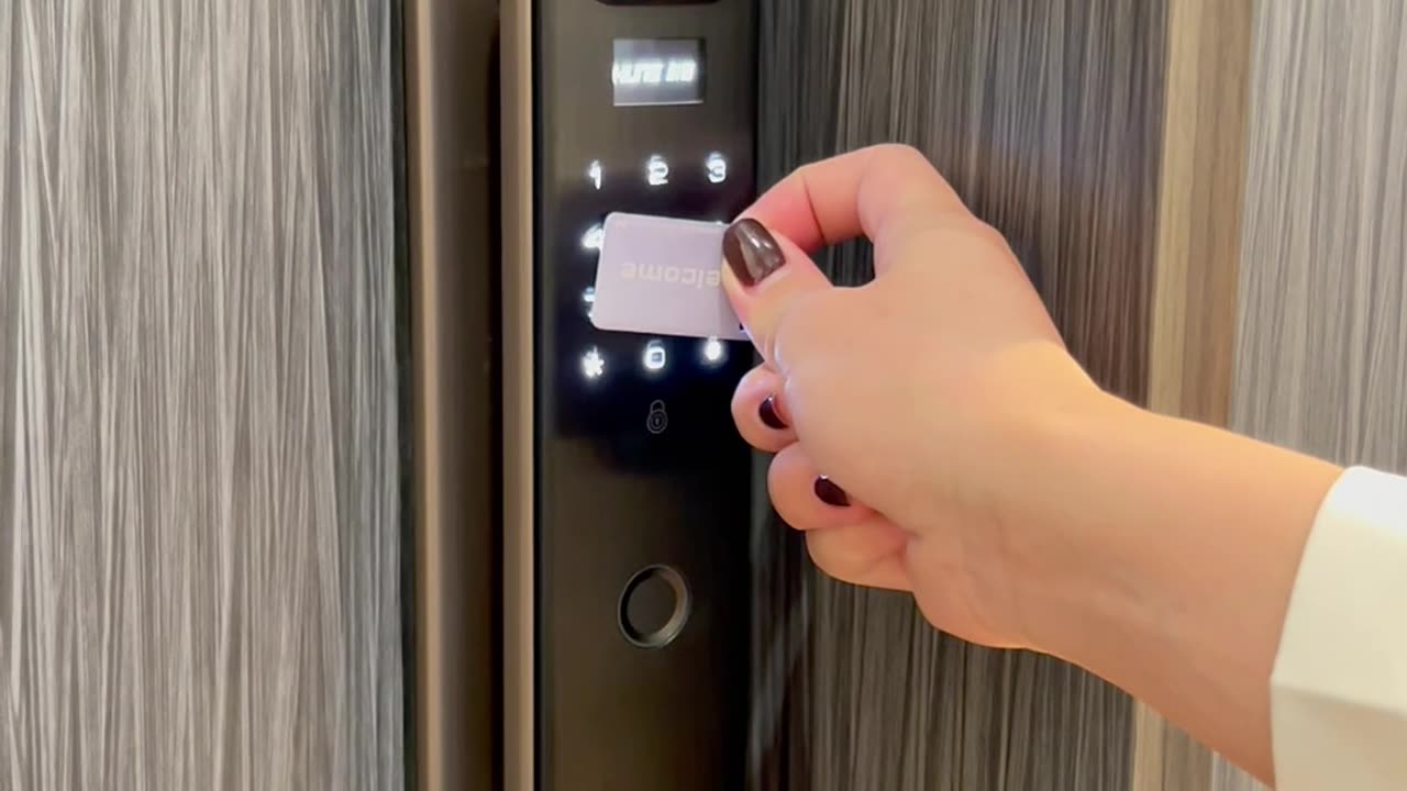 HUNE smart lock