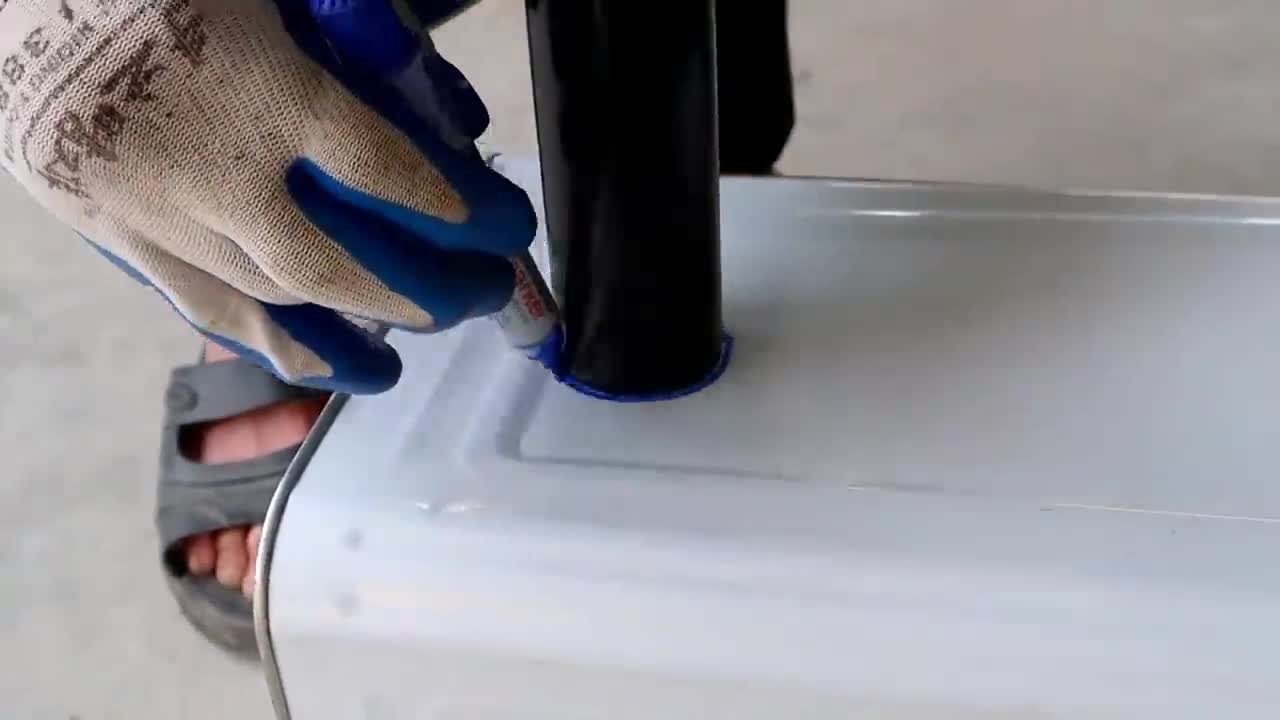 The idea of ​​making a wood stove from an old iron box