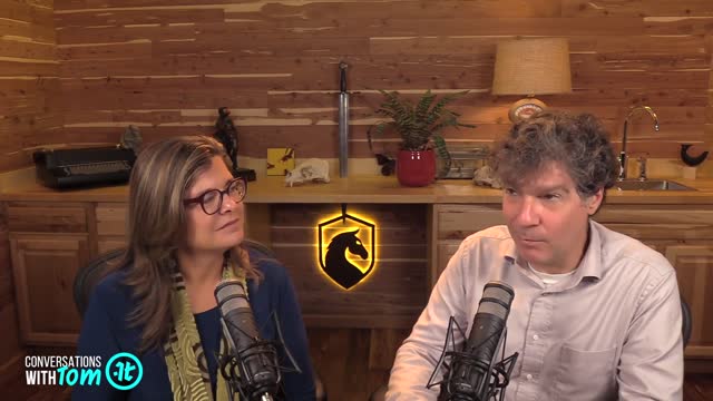 What Humans Must do to Adapt & Avoid the collapse of Civilization [Darkhorse]