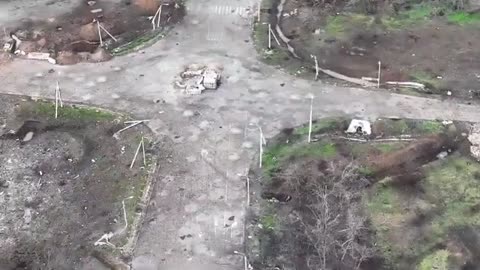 +18 Disturbing Video showing dead and wounded