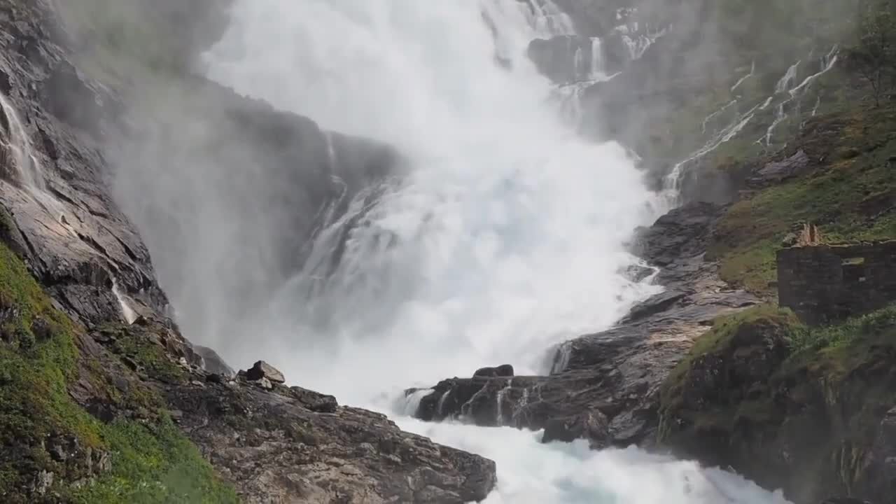 Natural Water falls, unforgettable natural scene.