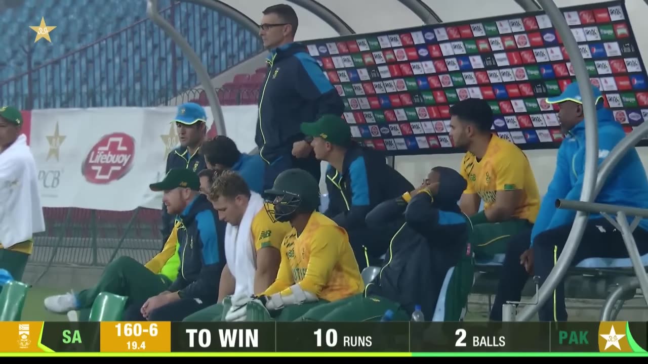 19 Runs Need in Last 6 Balls Epic Last Over Pakistan vs South Africa