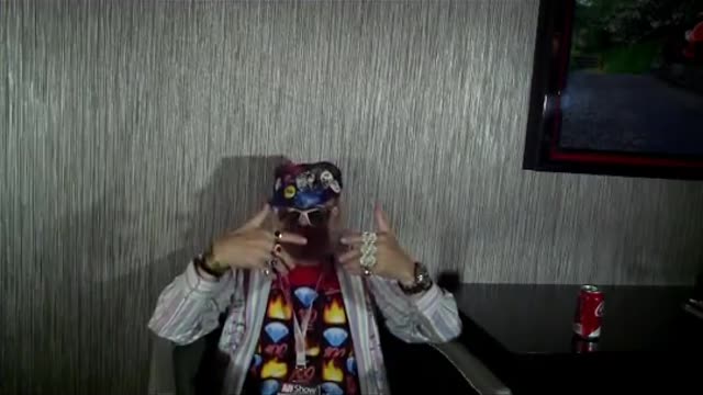 Star flash w- Jiggy Jaguar AEE 2017