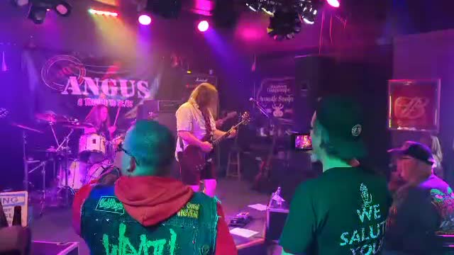 100% Angus A AC/DC Tribute Band "Back In Black" View 2 AC/DC Cover