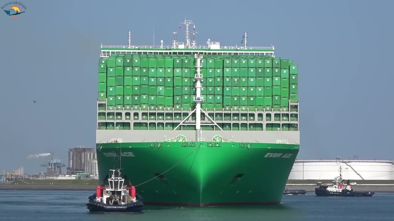 THE BIGGEST CONTAINER SHIP EVERGREEN at ROTTERDAM PORT