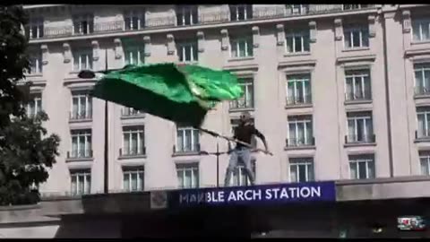 London UK: Welcome To 'Modern London'