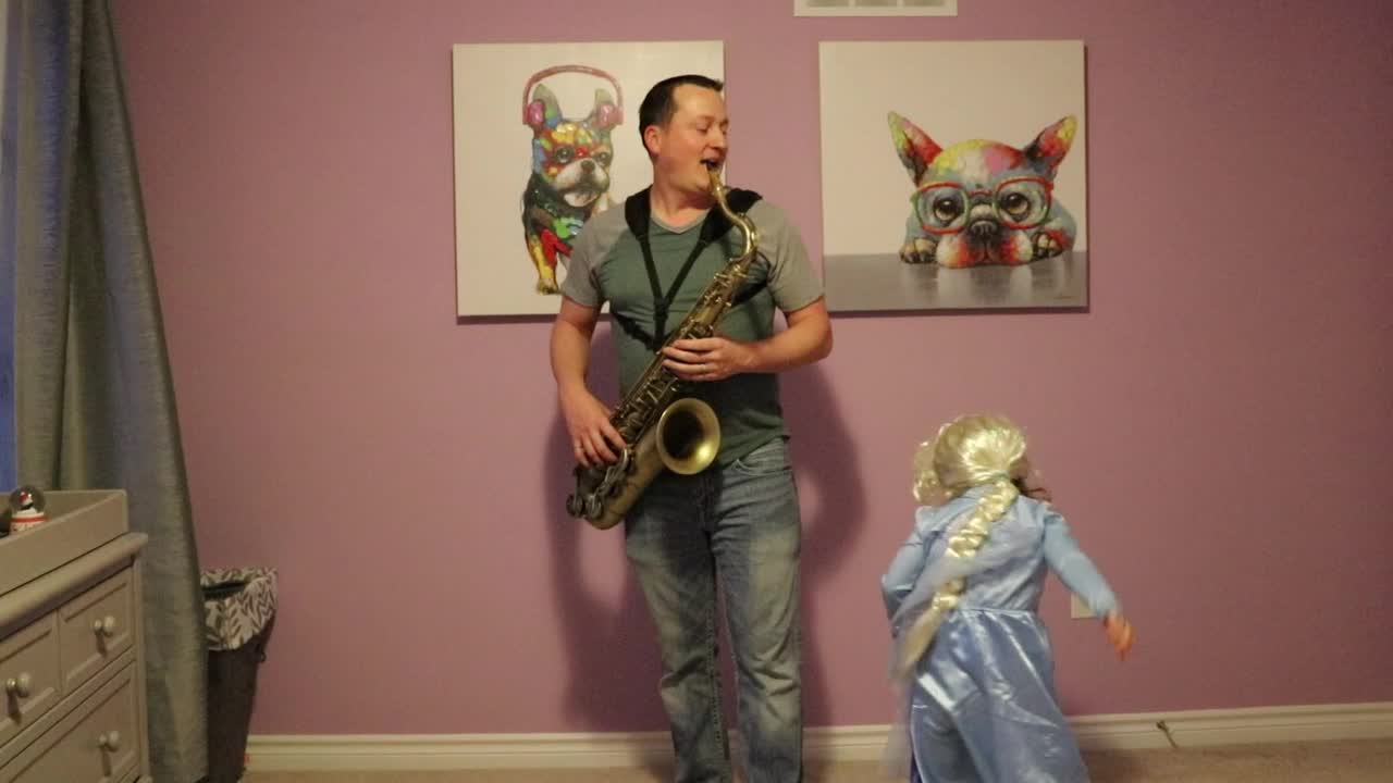 Auld Lang Syne on Saxophone