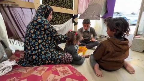 Children in Gaza face starvation as Israeli offensive continues _ BBC News
