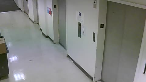 3904PSQB06FreightLobbyRear_2021-01-06_07h00min00s503ms.mp4