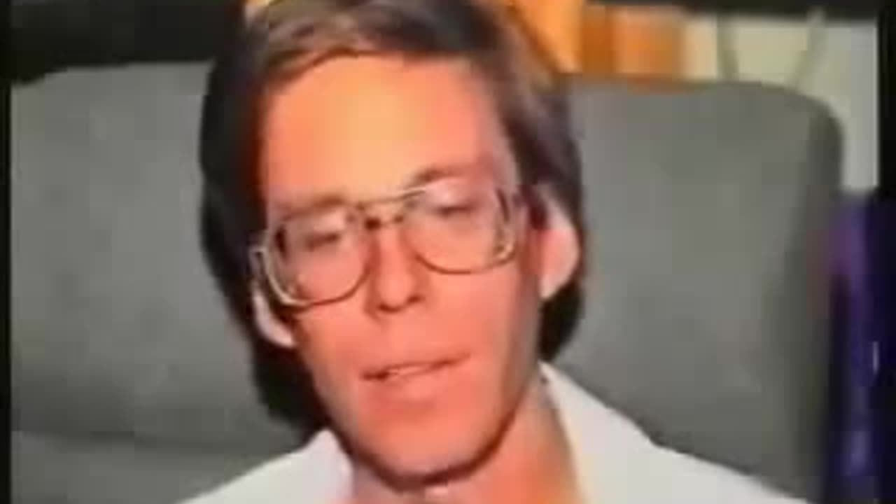 Bob Lazar speaks on back engineering UFO