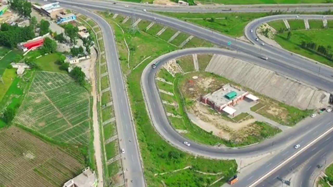 Dir swat Motorway short clip from drone camera