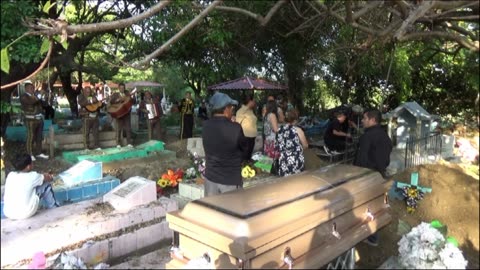 En Memoria de Angela Cabrera