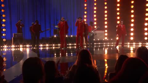 Bruno Mars & Anderson .Paak as Silk Sonic - Smokin Out The Window (LIVE American Music Awards 2021)